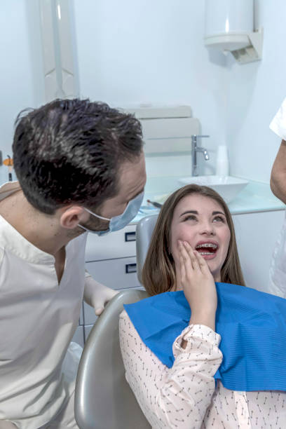 Best Mobile Emergency Dentist in Llington, MI